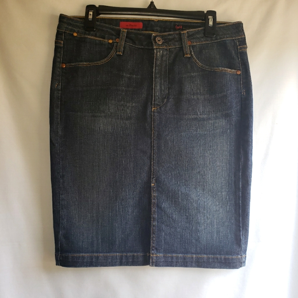 AG Adriano Goldschmied "Precise" Pencil Denim Jeans Skirt Size 31